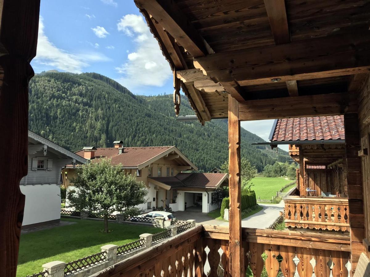 Alpin Residenzen Panoramabahn by Alpina-Holiday Hollersbach im Pinzgau Exterior foto